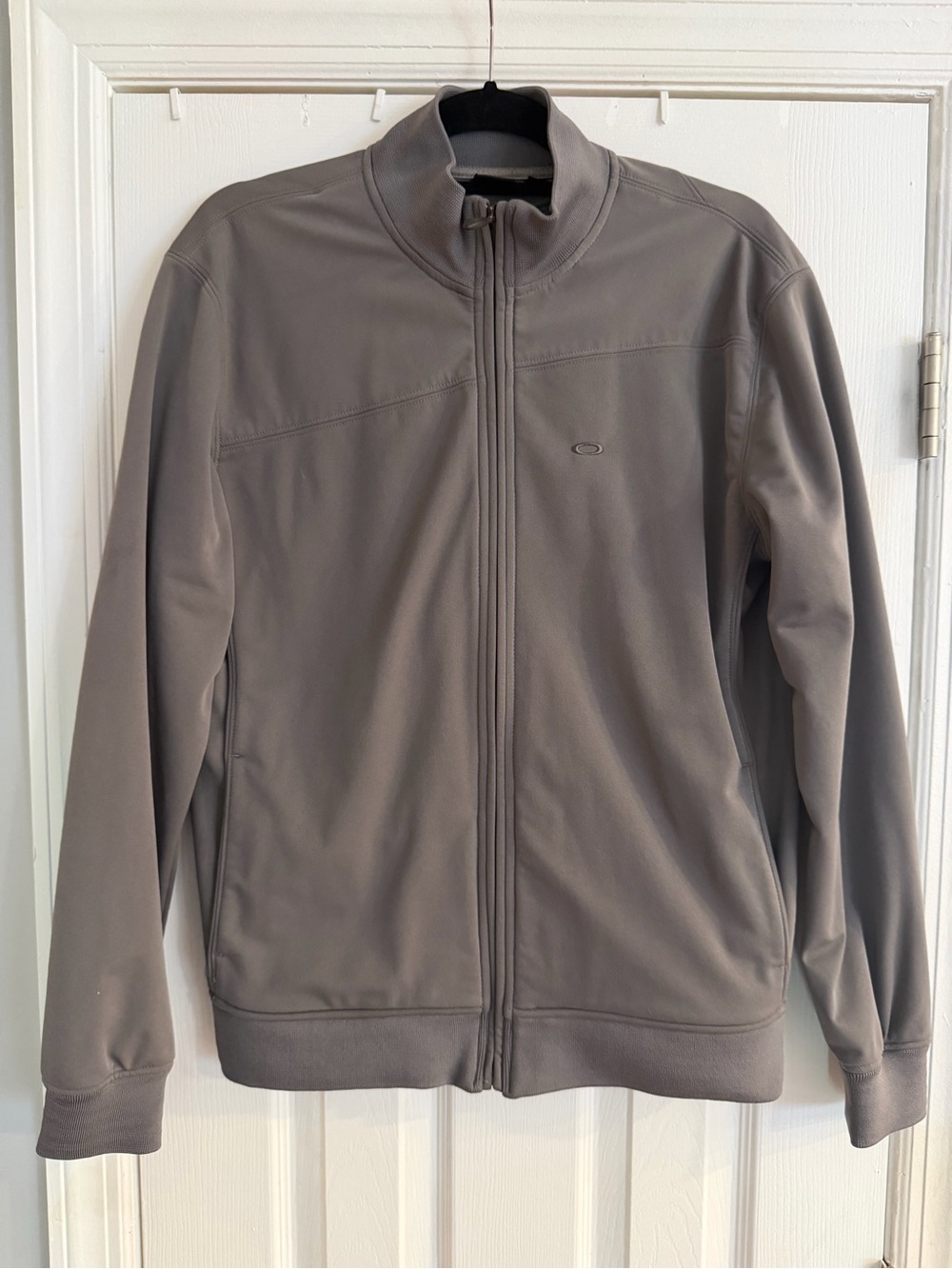 Oakley Men’s Y2K Era Full Zip Track Jacket –Medium – Japanese Market Labeling